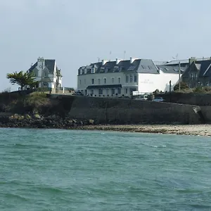 Hotel La Baie Des Anges, Son Spa Marin & Sa Piscine Couverte Et Chauffee Landeda